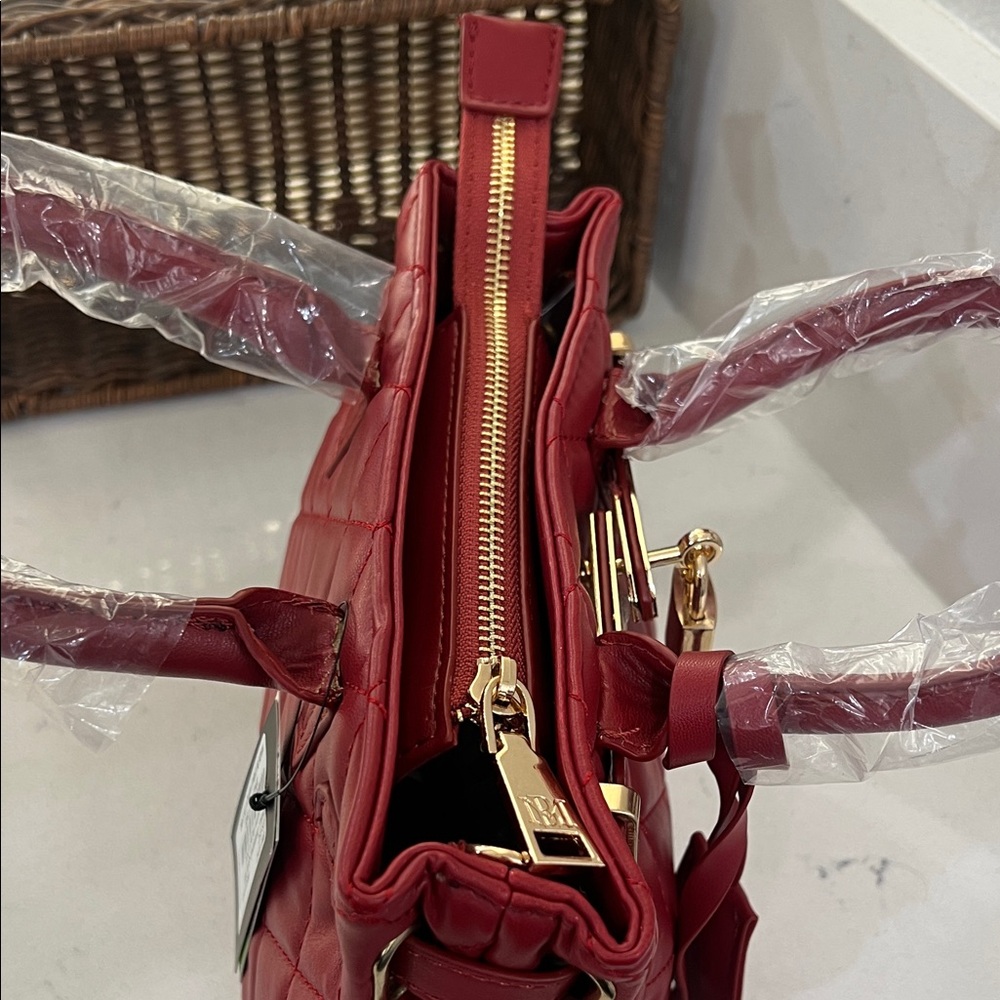 Badgley Mischka Red Quilted Satchel - Picture 13 of 13